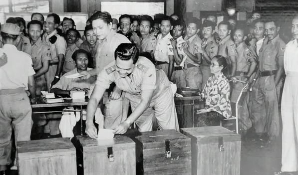 pemilihan umum pertama di indonesia terjadi pada masa pemerintahan soekarno
