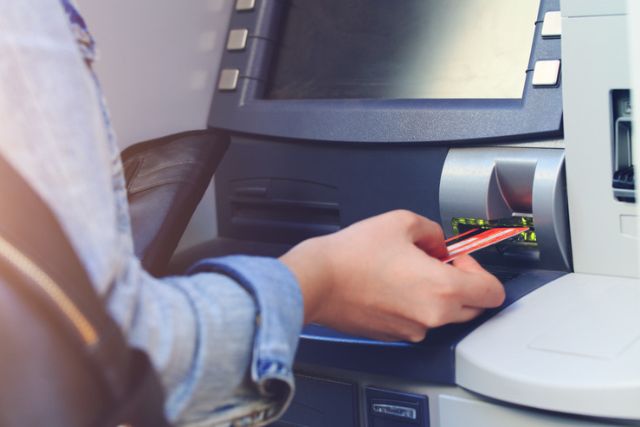 cara mencari atm terdekat menggunakan google maps