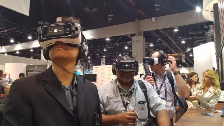 Berkembang Bersama Virtual Reality