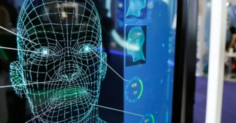Implementasi Teknologi Biometrik dalam Kehidupan Sehari-hari