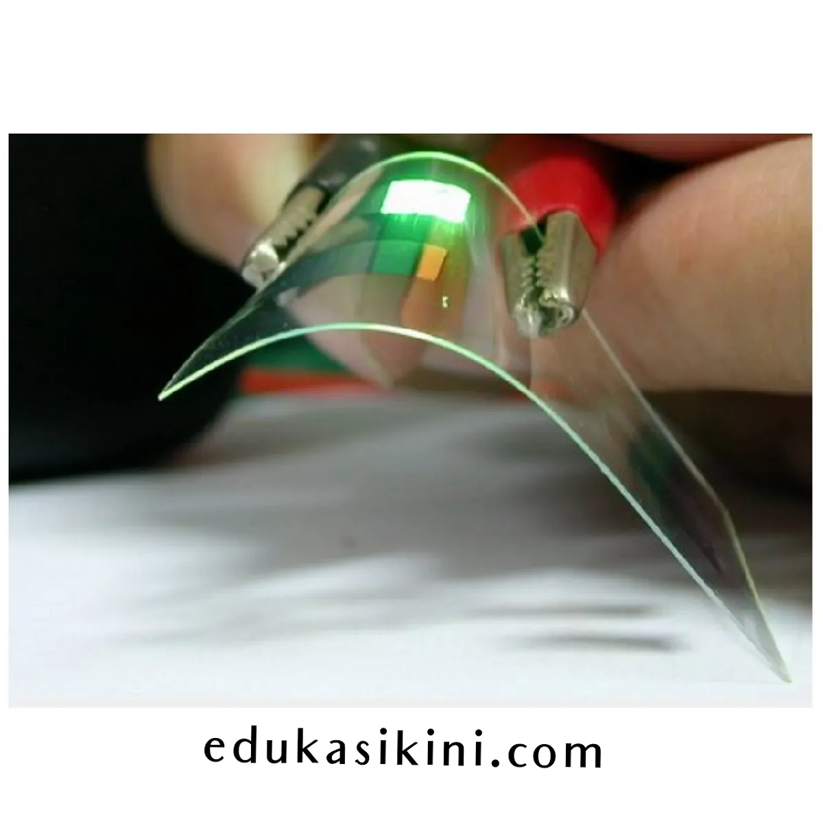 Review Teknologi Layar OLED Kejernihan Visual dan Ketajaman Warna yang ...