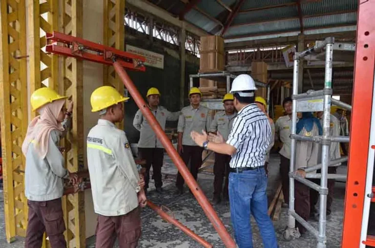 Pengembangan Material Ramah Lingkungan