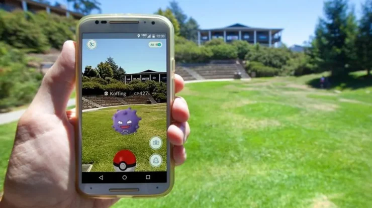 Perkembangan Aplikasi Augmented Reality