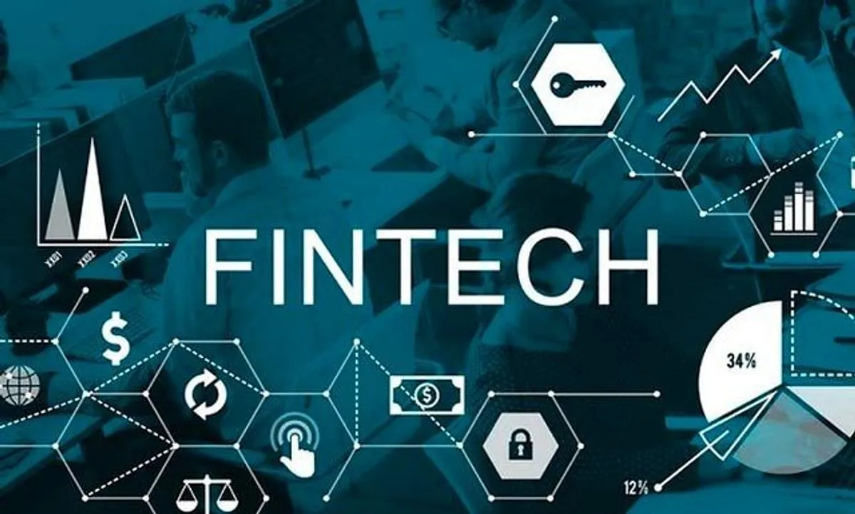 Inovasi Fintech: Transformasi Digital Dalam Layanan Keuangan Global - Dirga  Satya
