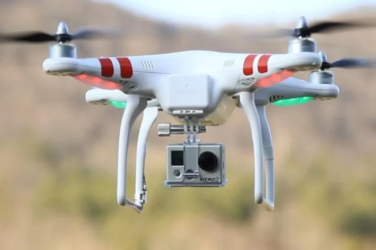 Tantangan dan Regulasi dalam Penggunaan Drone
