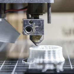 Transformasi Bahan Baku melalui Pencetakan 3D