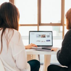Menambah Pengalaman Kerja di LinkedIn
