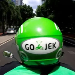 Suspend Gojek